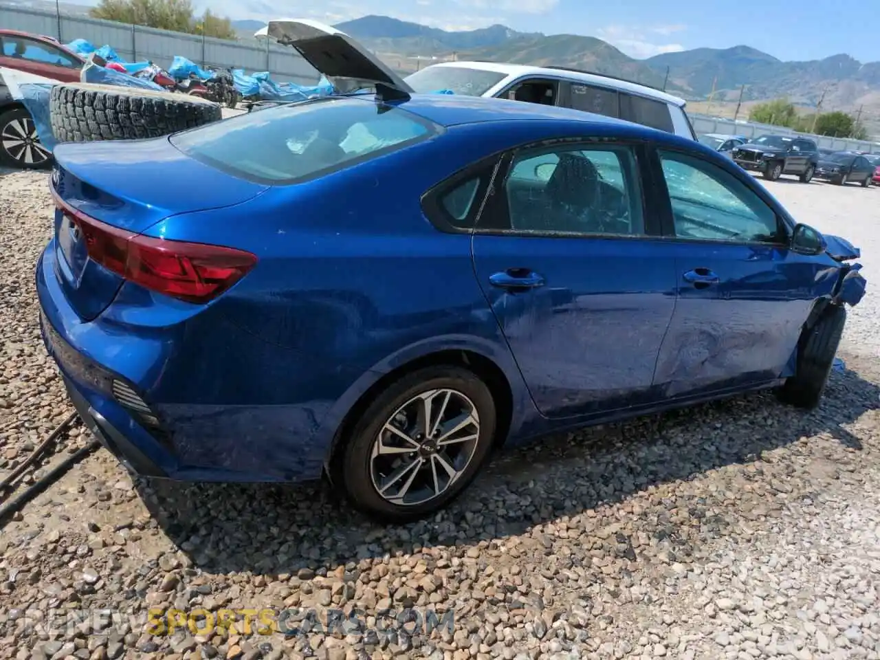 3 Photograph of a damaged car 3KPF24AD2RE742997 KIA FORTE 2024