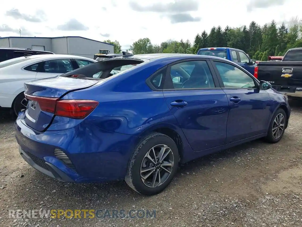 3 Фотография поврежденного автомобиля 3KPF24AD2RE763123 KIA FORTE 2024