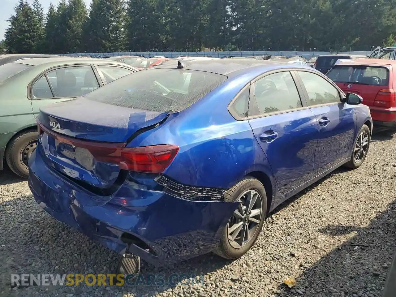 3 Photograph of a damaged car 3KPF24AD2RE796736 KIA FORTE 2024