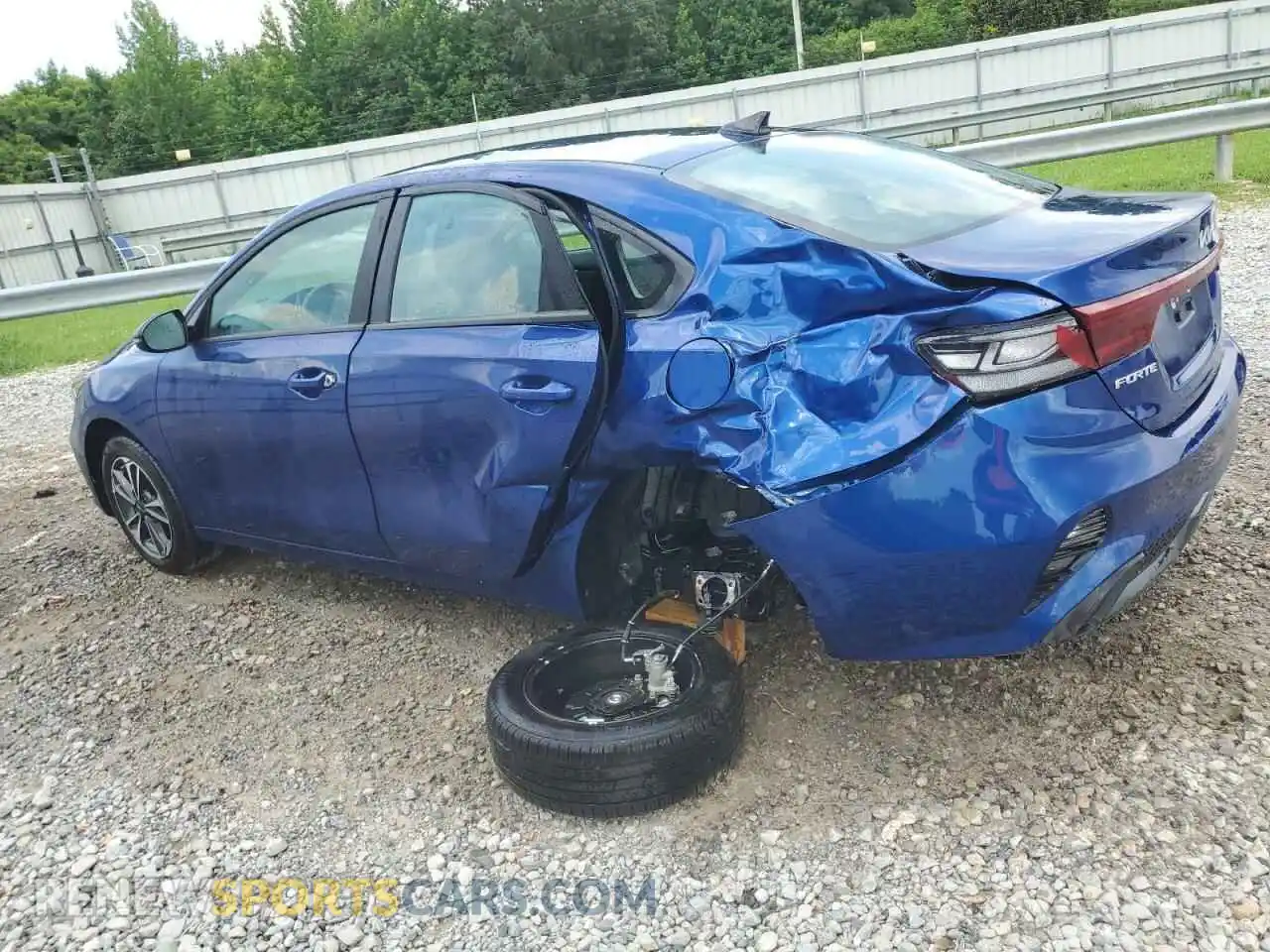 2 Photograph of a damaged car 3KPF24AD2RE819612 KIA FORTE 2024
