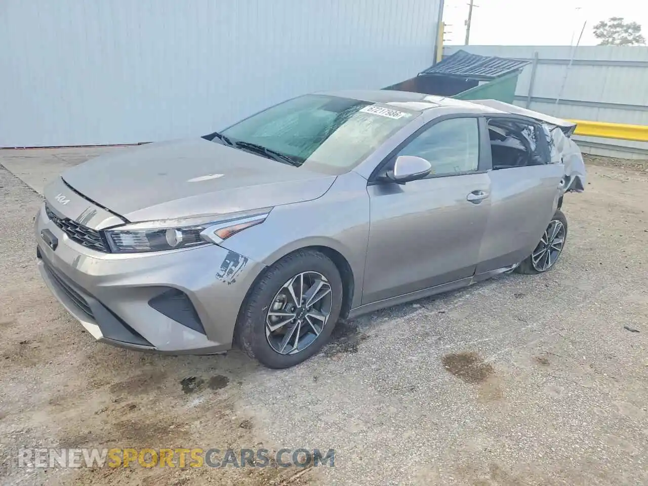 1 Photograph of a damaged car 3KPF24AD2RE837558 KIA FORTE 2024