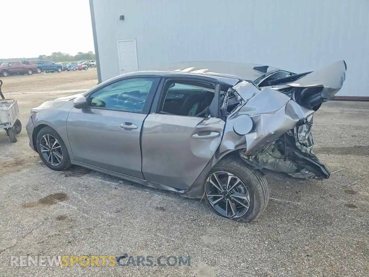 2 Photograph of a damaged car 3KPF24AD2RE837558 KIA FORTE 2024