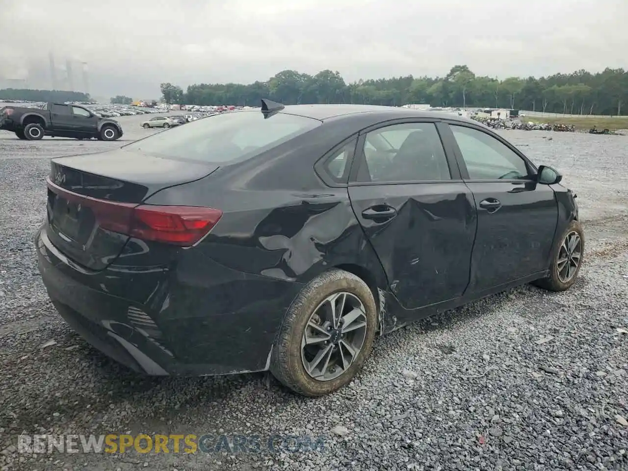 3 fotografías del automóvil dañado 3KPF24AD3RE723245 KIA FORTE 2024