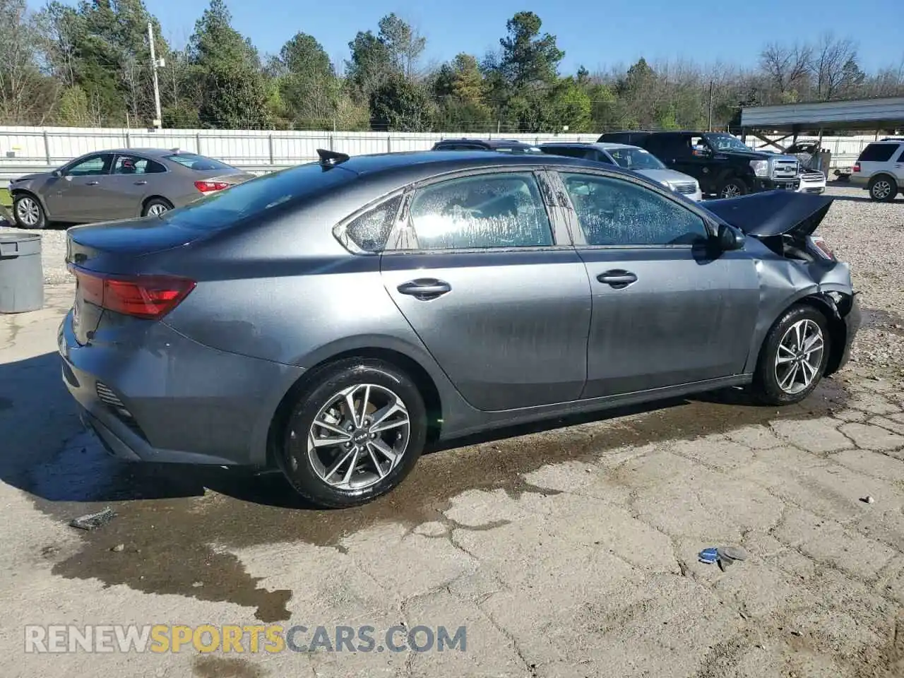 3 Photograph of a damaged car 3KPF24AD3RE776334 KIA FORTE 2024