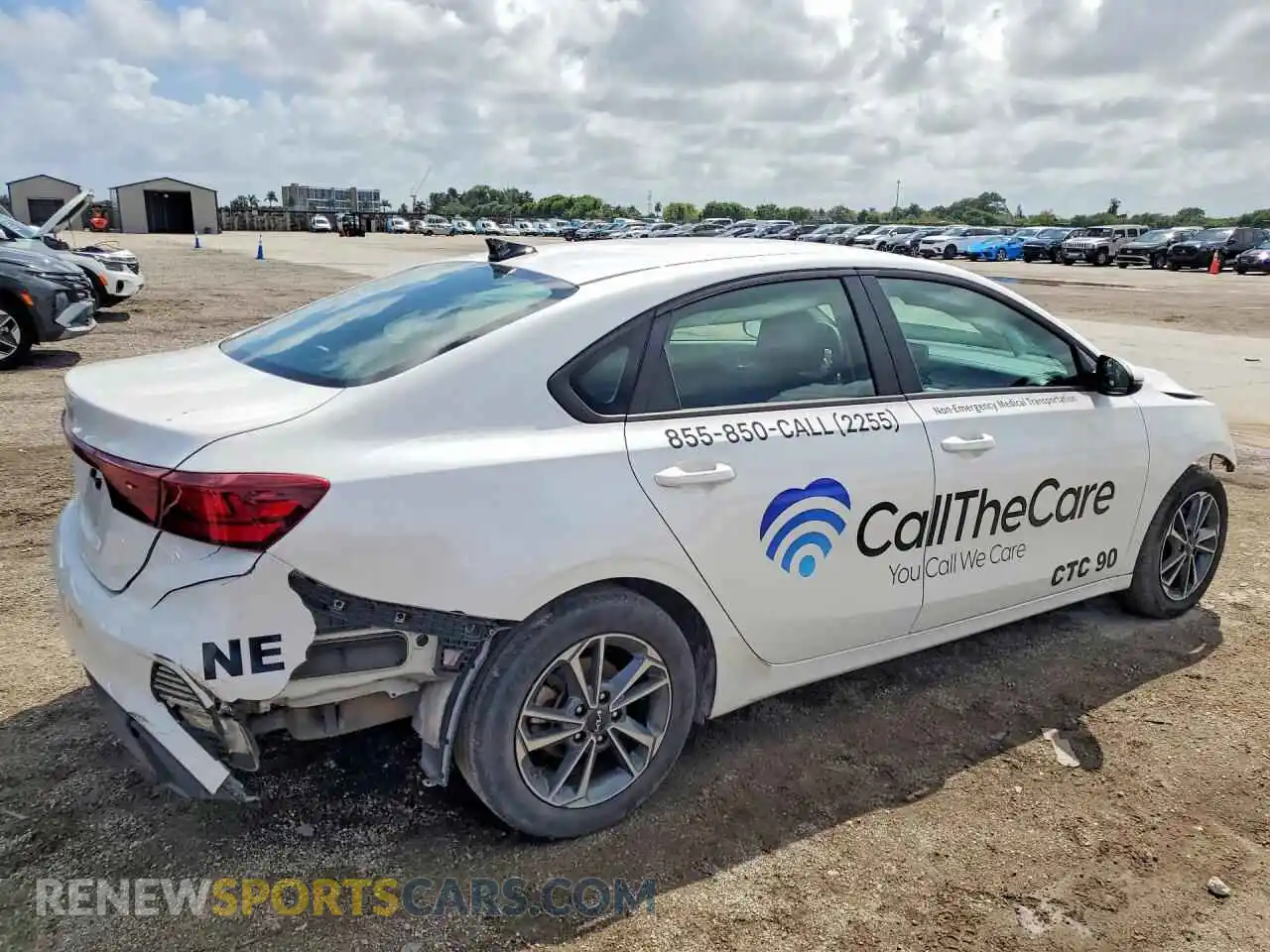 3 Photograph of a damaged car 3KPF24AD4RE723433 KIA FORTE 2024