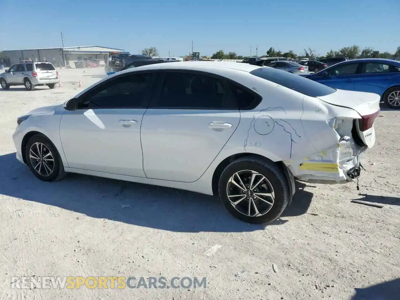 2 Photograph of a damaged car 3KPF24AD4RE744427 KIA FORTE 2024