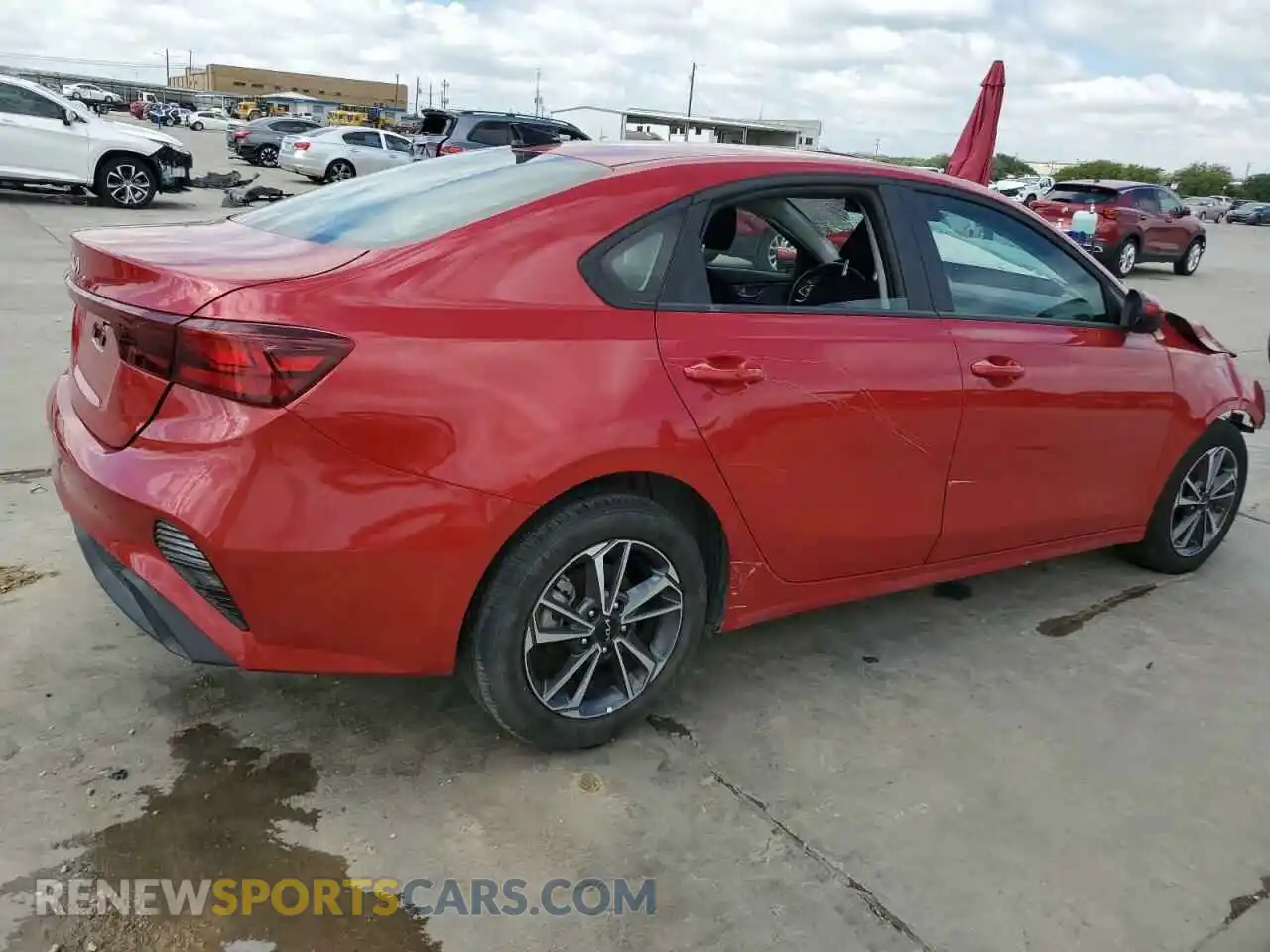3 Photograph of a damaged car 3KPF24AD4RE745920 KIA FORTE 2024