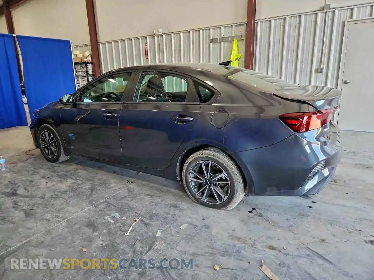 2 Photograph of a damaged car 3KPF24AD4RE756805 KIA FORTE 2024