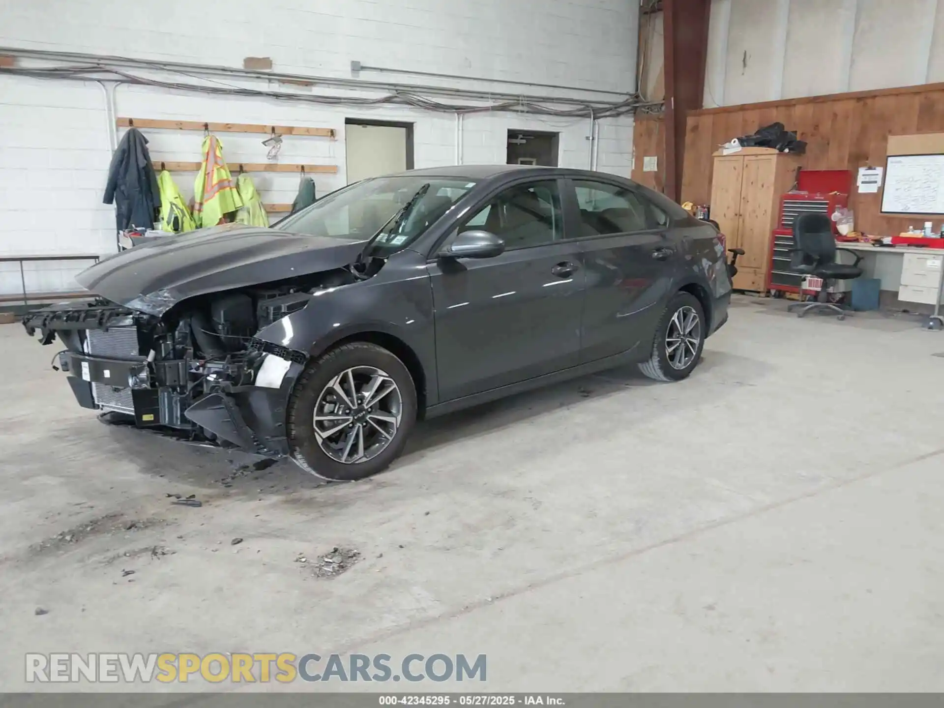 2 Photograph of a damaged car 3KPF24AD4RE759087 KIA FORTE 2024