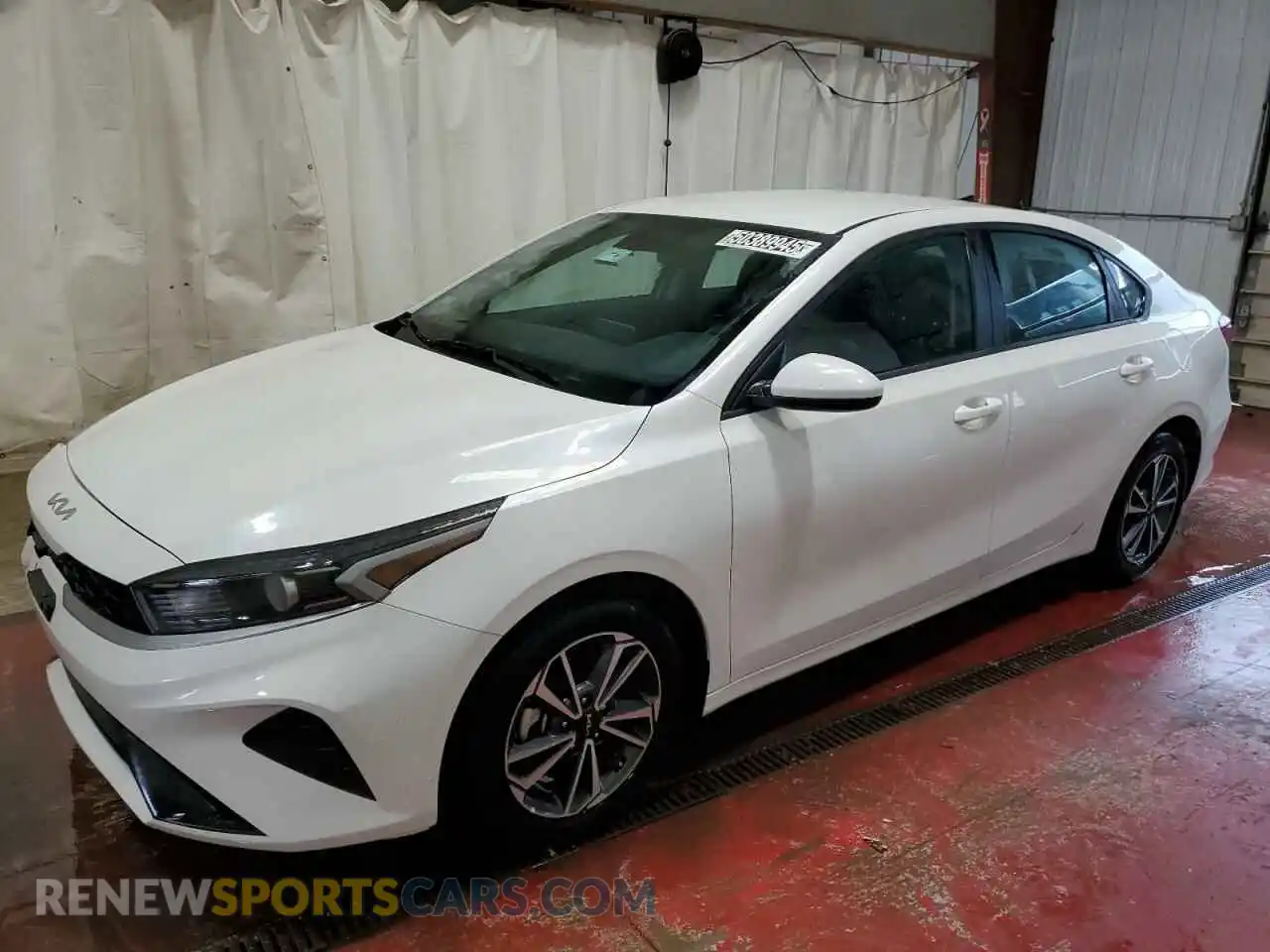 1 Photograph of a damaged car 3KPF24AD4RE779825 KIA FORTE 2024