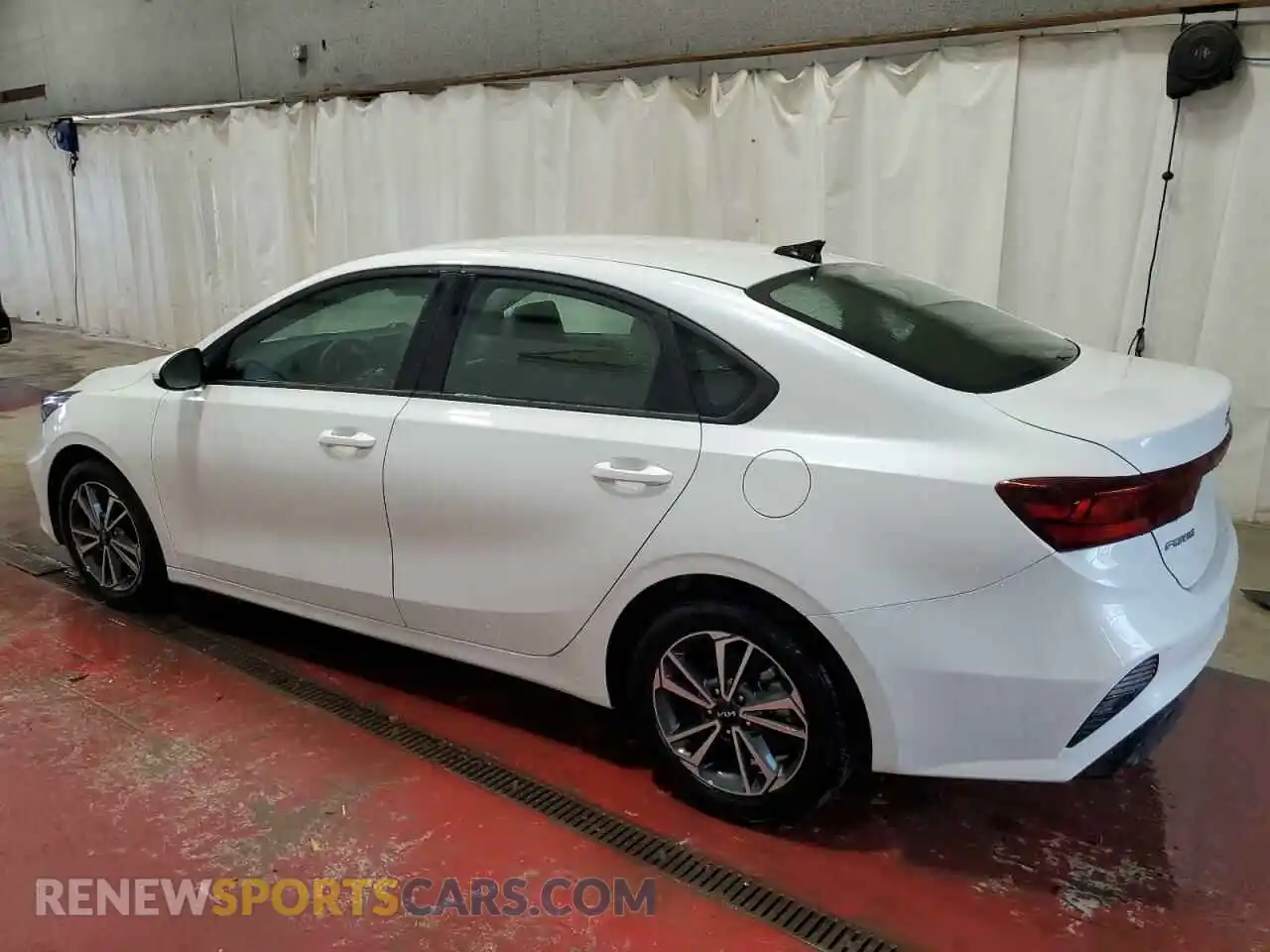 2 Photograph of a damaged car 3KPF24AD4RE779825 KIA FORTE 2024