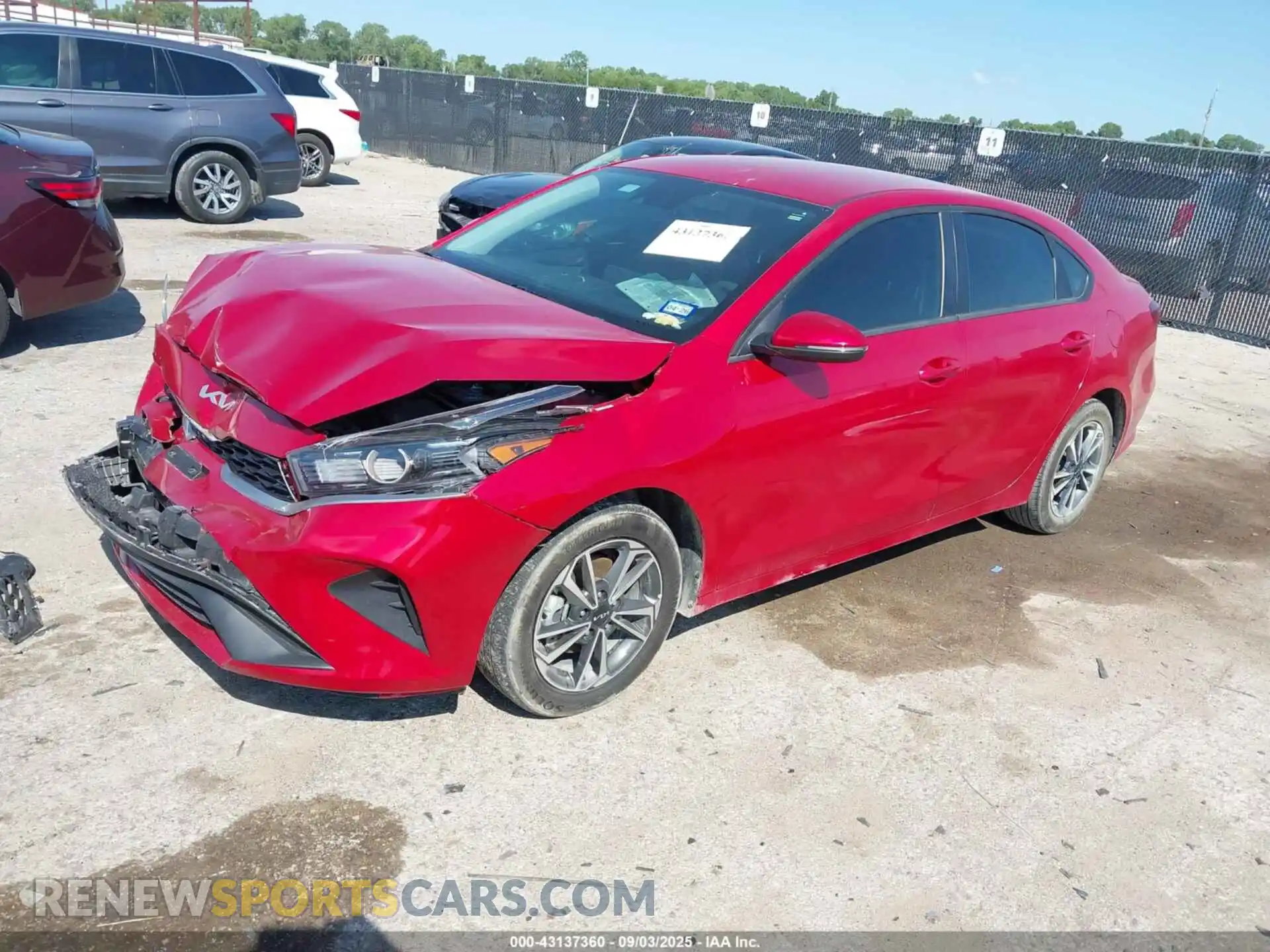 2 fotografías del automóvil dañado 3KPF24AD4RE794454 KIA FORTE 2024