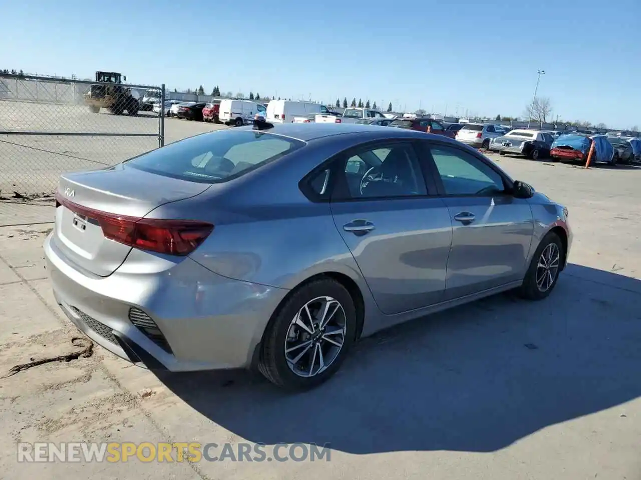 3 Photograph of a damaged car 3KPF24AD4RE818641 KIA FORTE 2024
