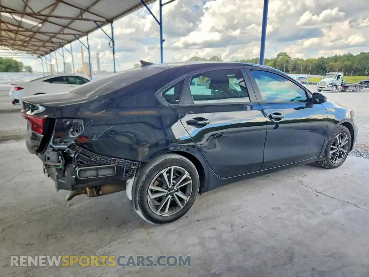 3 Photograph of a damaged car 3KPF24AD4RE823970 KIA FORTE 2024
