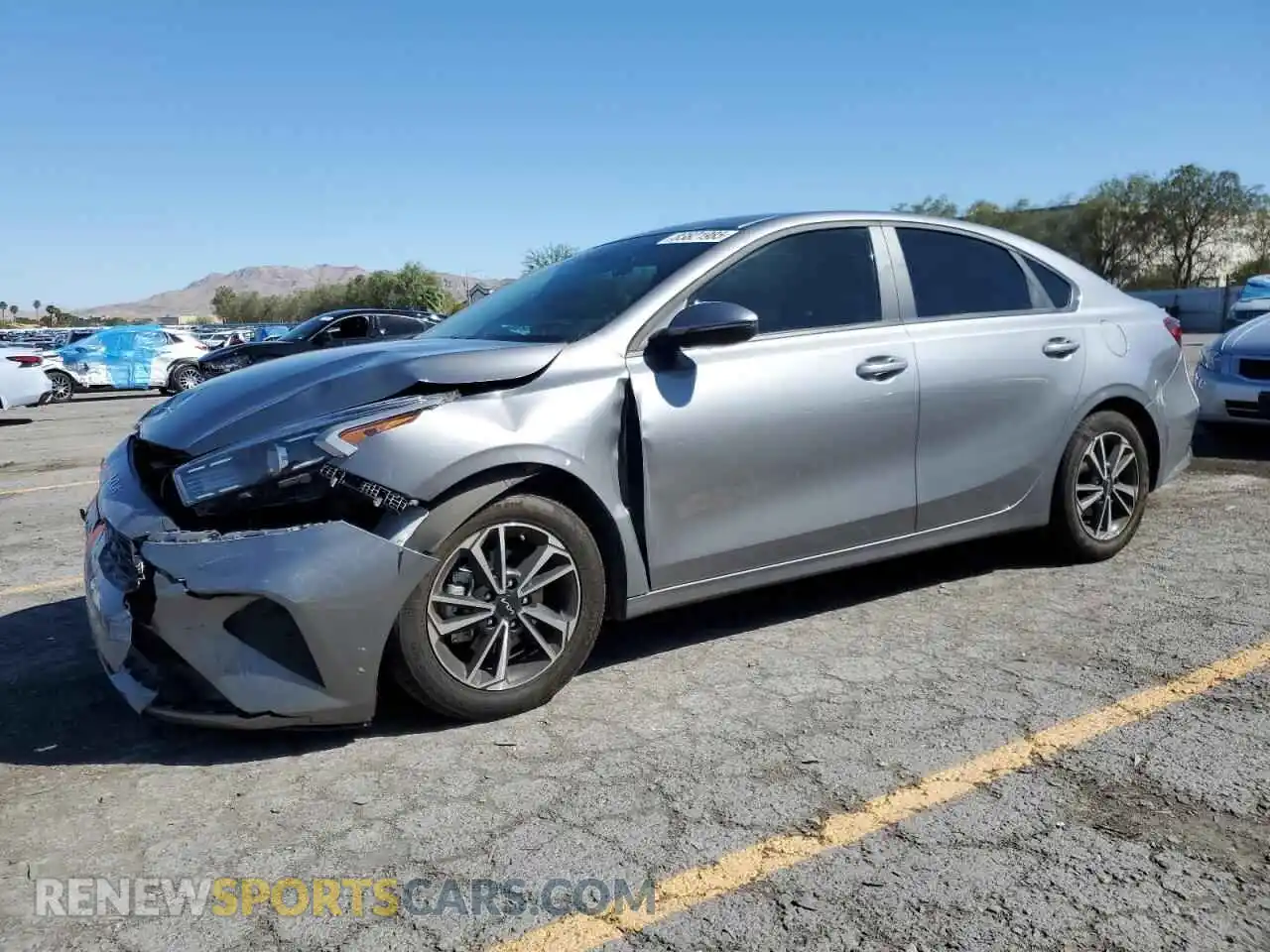 1 Photograph of a damaged car 3KPF24AD5RE726552 KIA FORTE 2024