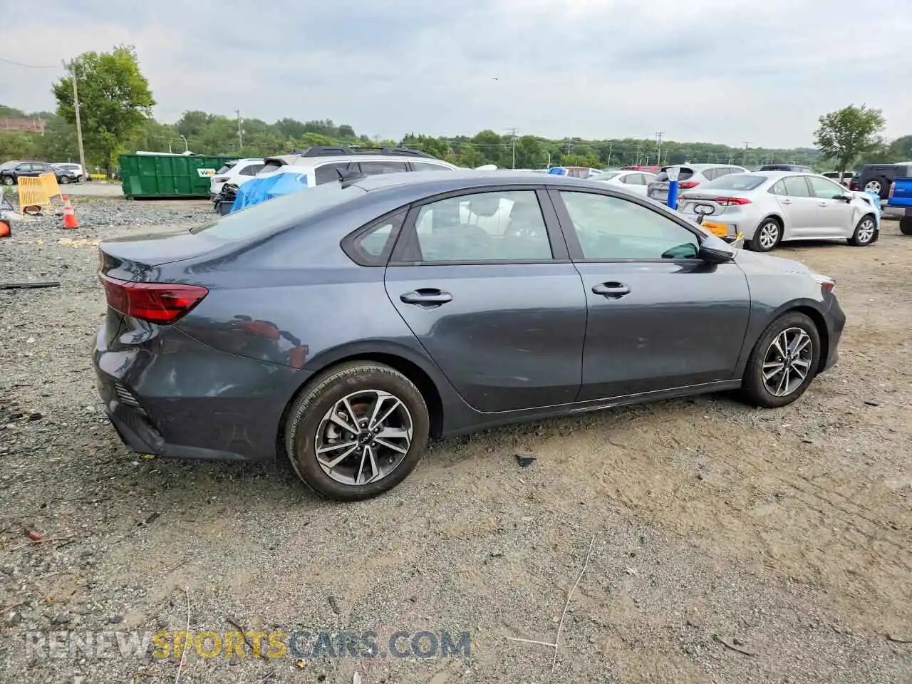 3 fotografías del automóvil dañado 3KPF24AD5RE811990 KIA FORTE 2024