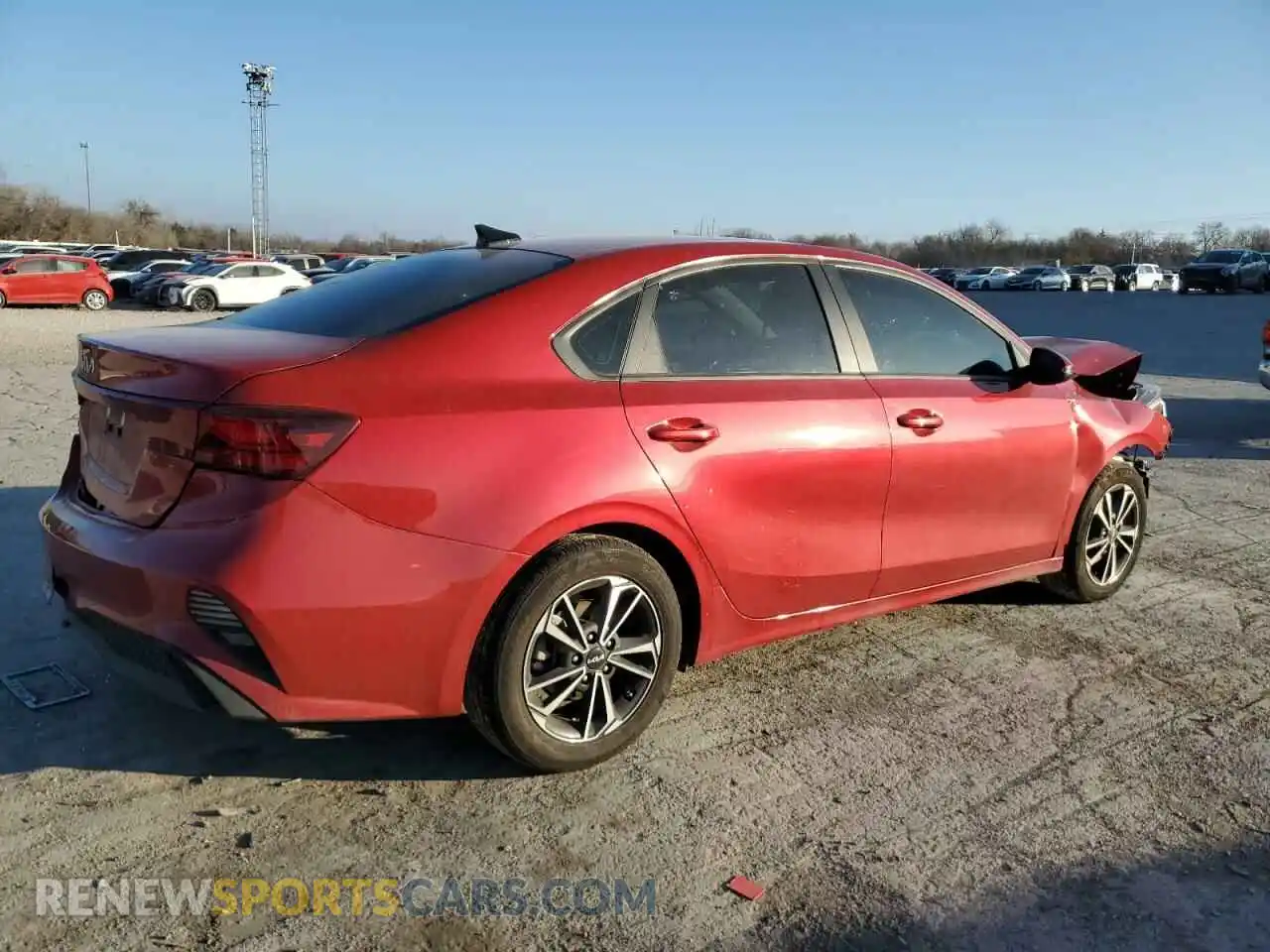 3 fotografías del automóvil dañado 3KPF24AD6RE717746 KIA FORTE 2024