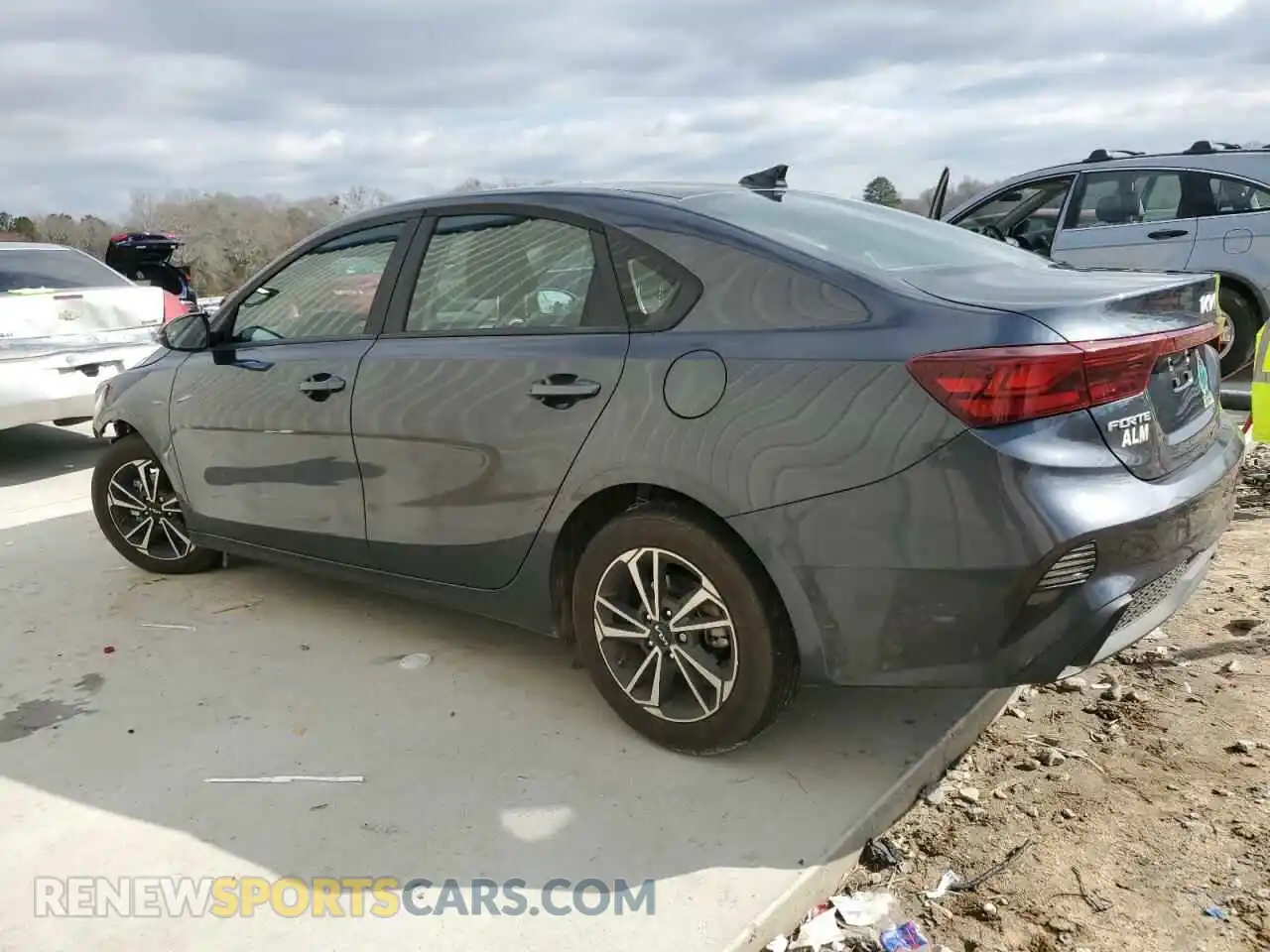 2 Photograph of a damaged car 3KPF24AD6RE832587 KIA FORTE 2024
