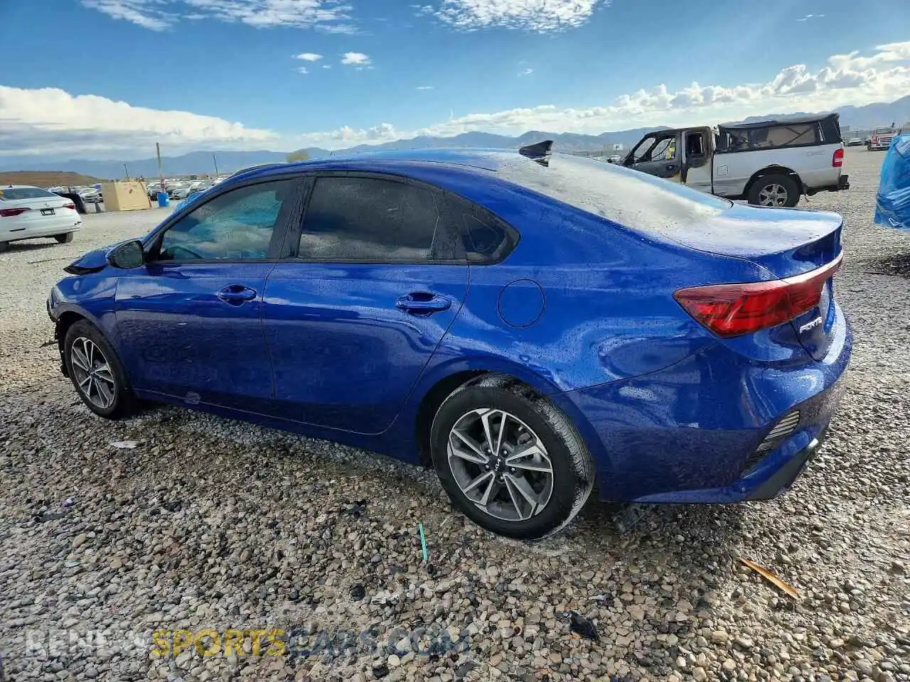 2 Photograph of a damaged car 3KPF24AD7RE725631 KIA FORTE 2024