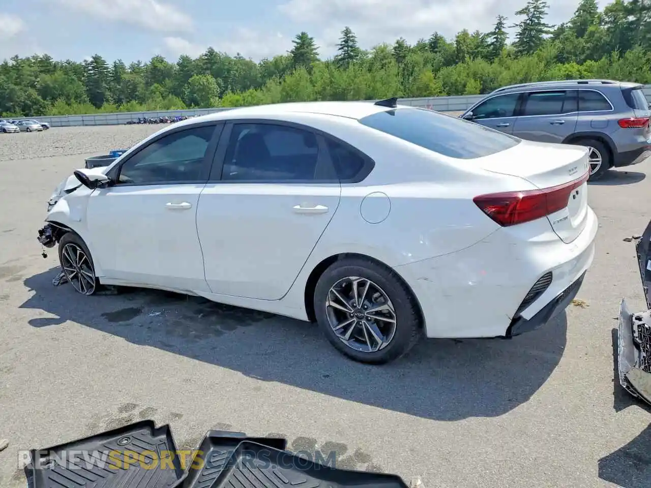 2 Фотография поврежденного автомобиля 3KPF24AD7RE732885 KIA FORTE 2024