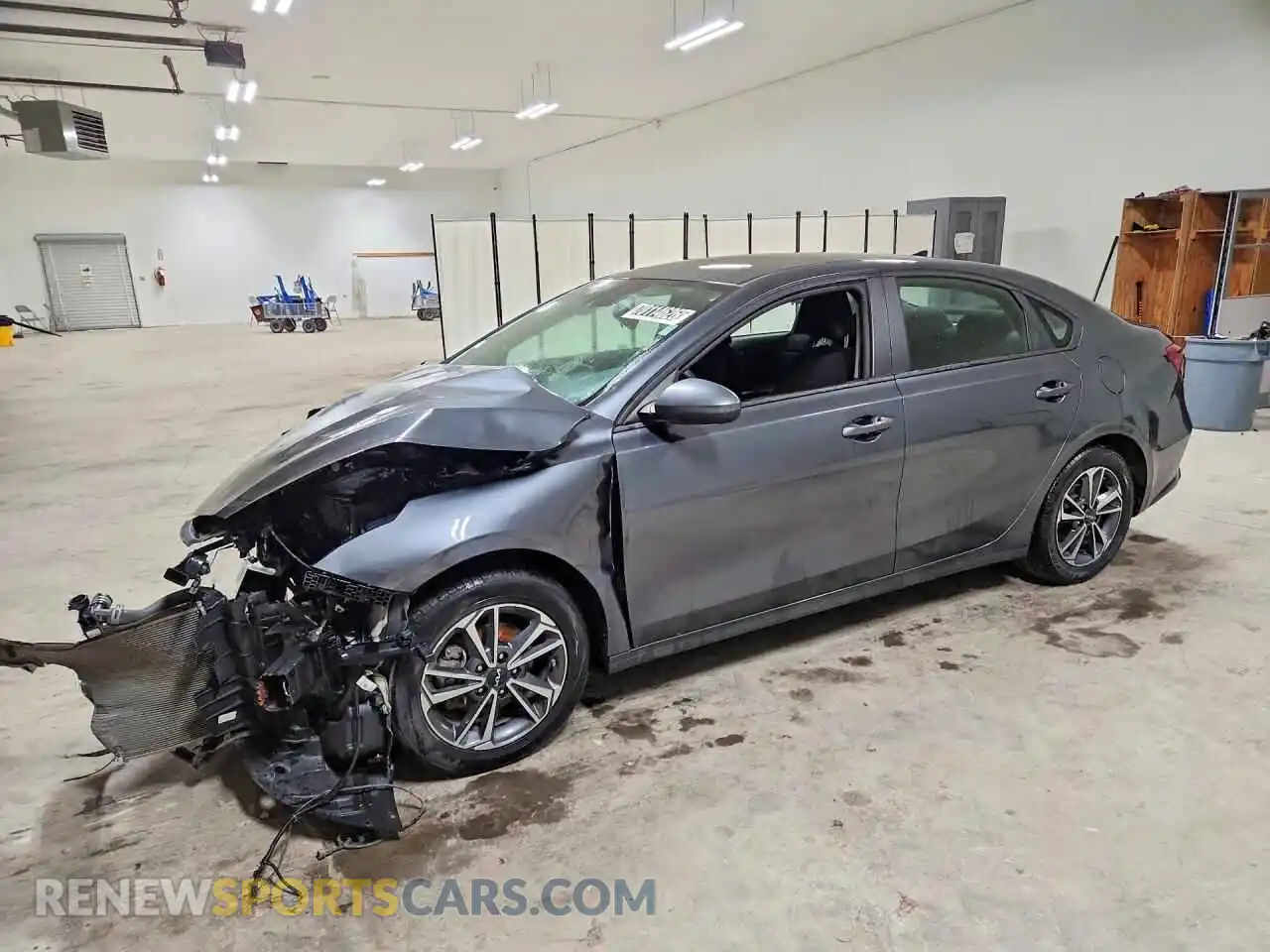 1 Photograph of a damaged car 3KPF24AD7RE751601 KIA FORTE 2024