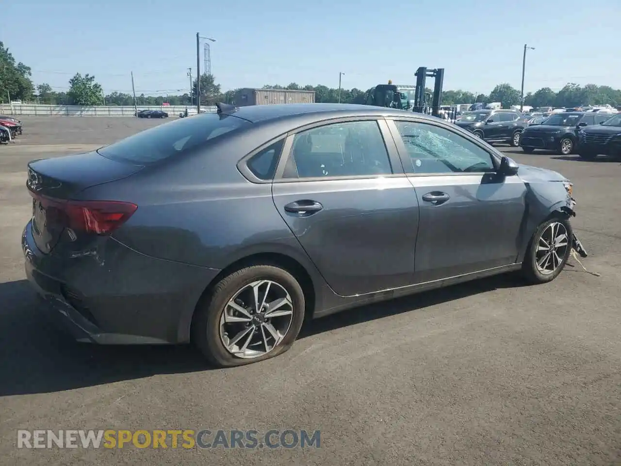 3 Photograph of a damaged car 3KPF24AD7RE754062 KIA FORTE 2024