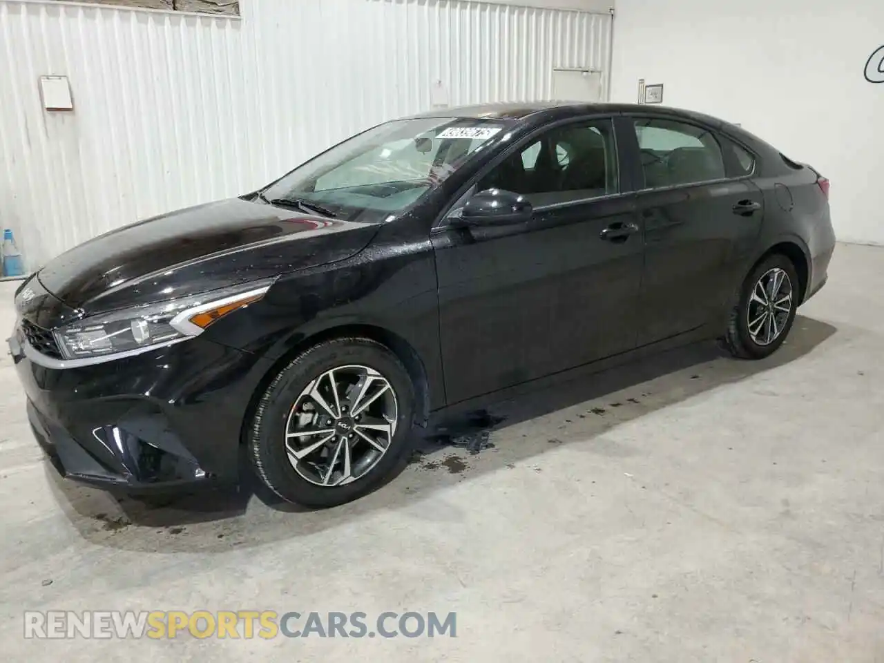 1 Photograph of a damaged car 3KPF24AD7RE761948 KIA FORTE 2024