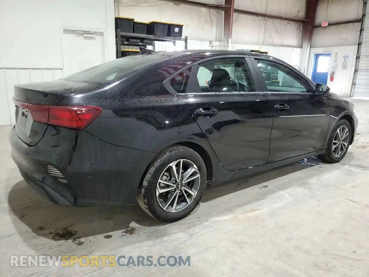 3 Photograph of a damaged car 3KPF24AD7RE761948 KIA FORTE 2024
