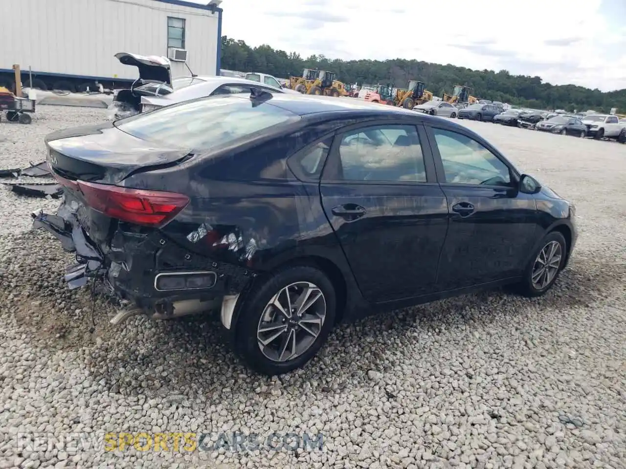 3 Photograph of a damaged car 3KPF24AD7RE772075 KIA FORTE 2024