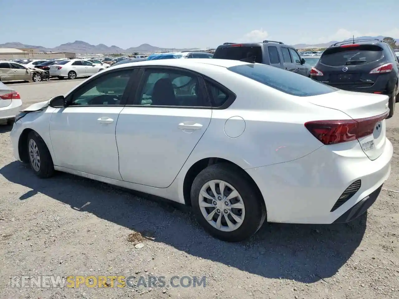 2 Фотография поврежденного автомобиля 3KPF24AD7RE782069 KIA FORTE 2024