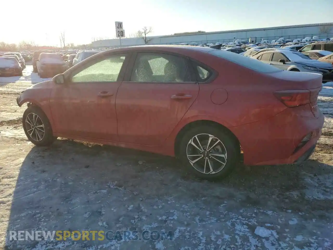 2 fotografías del automóvil dañado 3KPF24AD7RE803440 KIA FORTE 2024