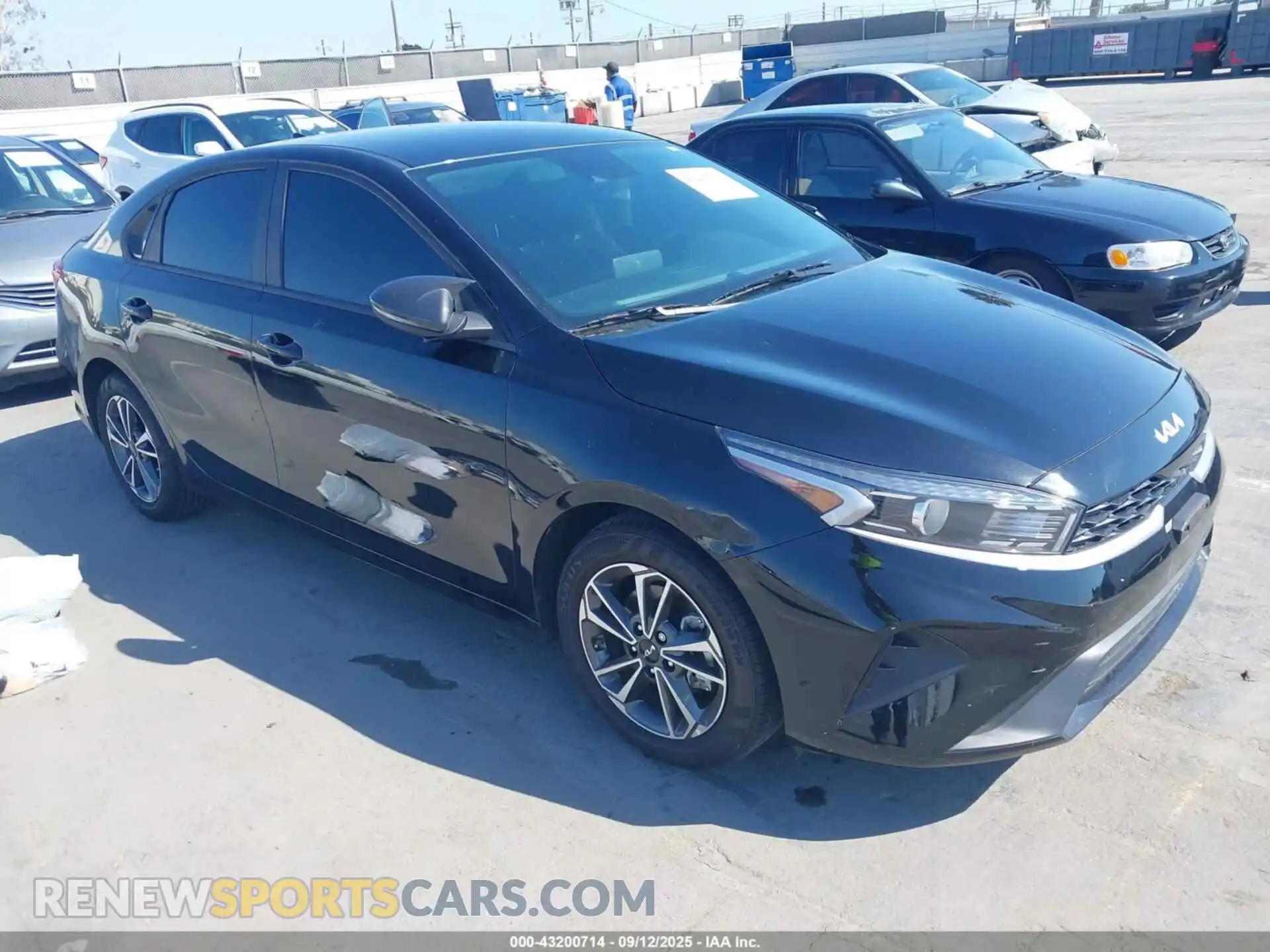 1 Photograph of a damaged car 3KPF24AD8RE772411 KIA FORTE 2024
