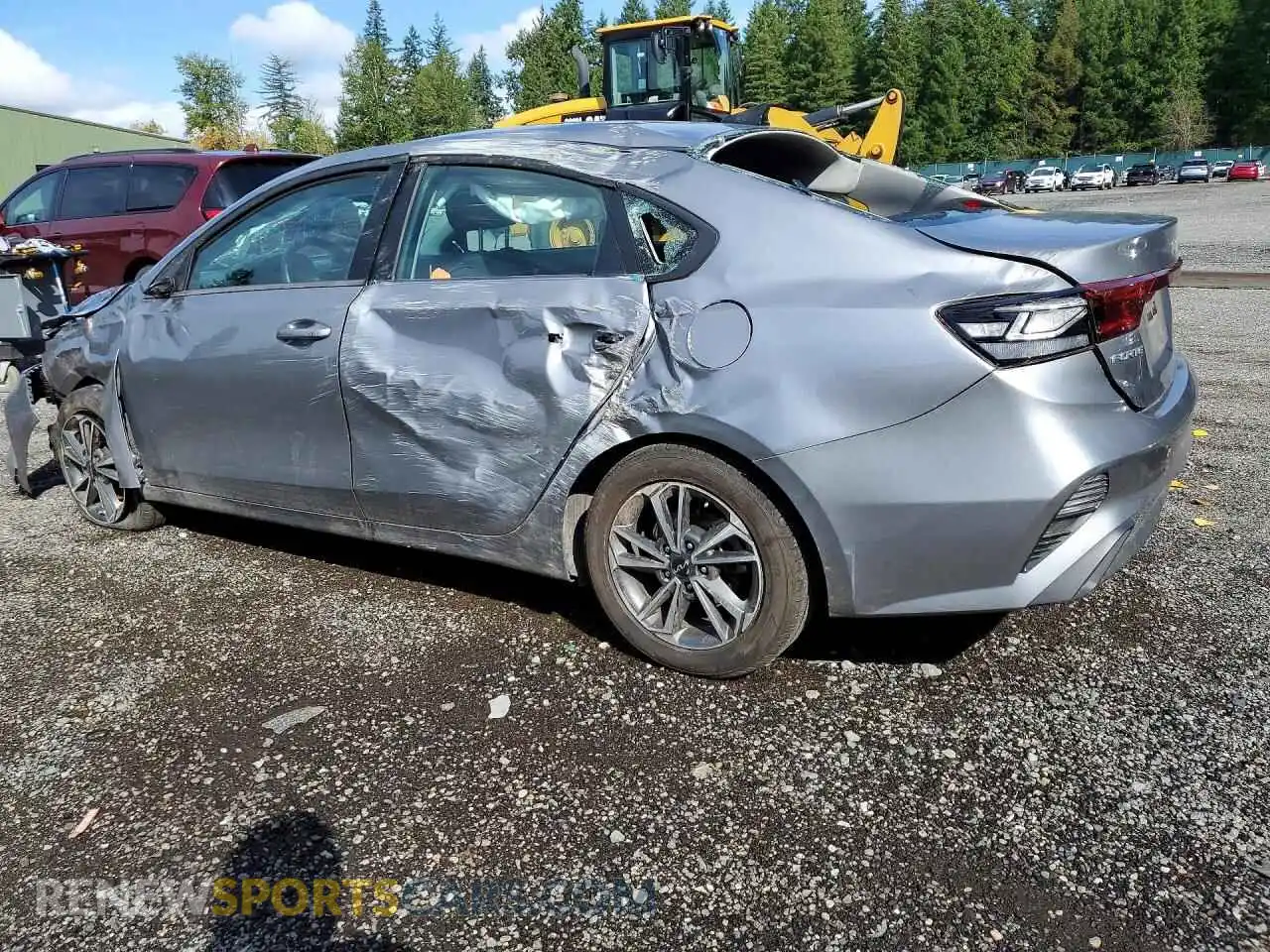 2 Фотография поврежденного автомобиля 3KPF24AD9RE796426 KIA FORTE 2024