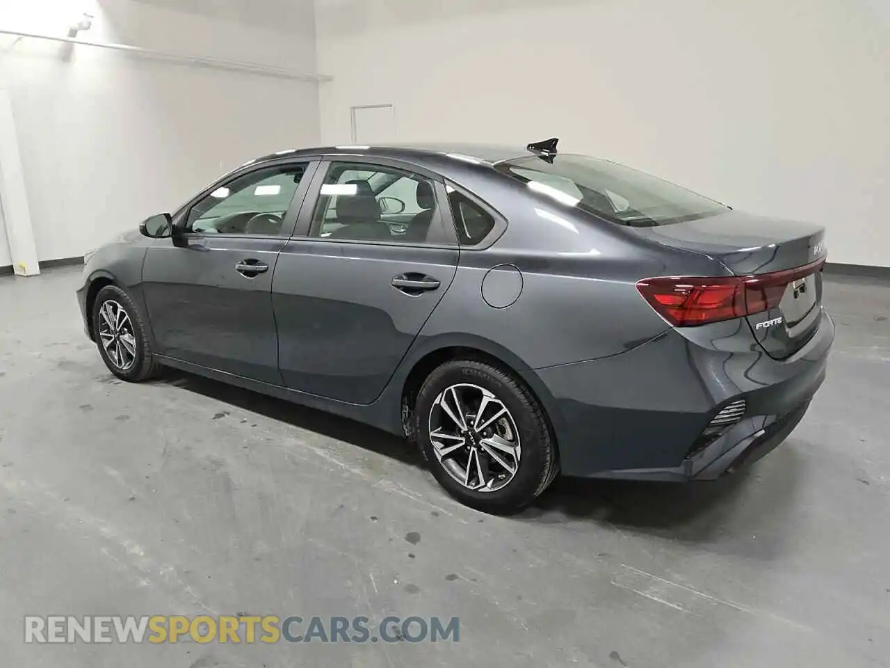 2 Photograph of a damaged car 3KPF24AD9RE827027 KIA FORTE 2024