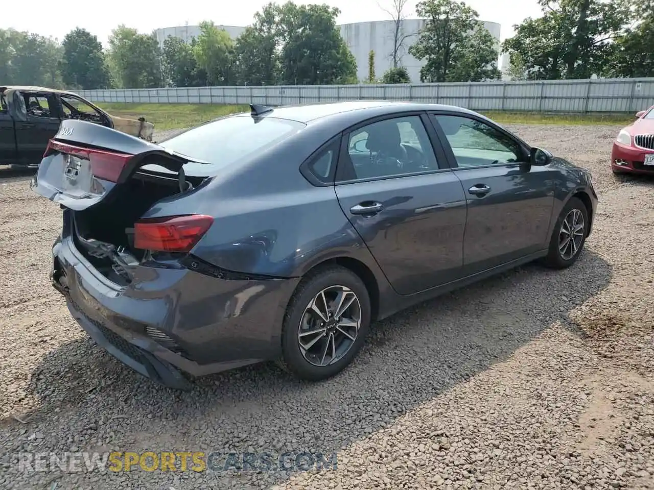 3 Photograph of a damaged car 3KPF24AD9RE827416 KIA FORTE 2024