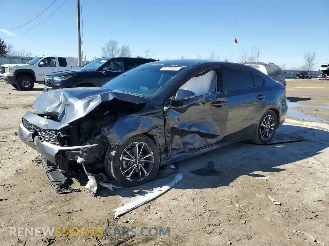 1 Photograph of a damaged car 3KPF24ADXRE715207 KIA FORTE 2024