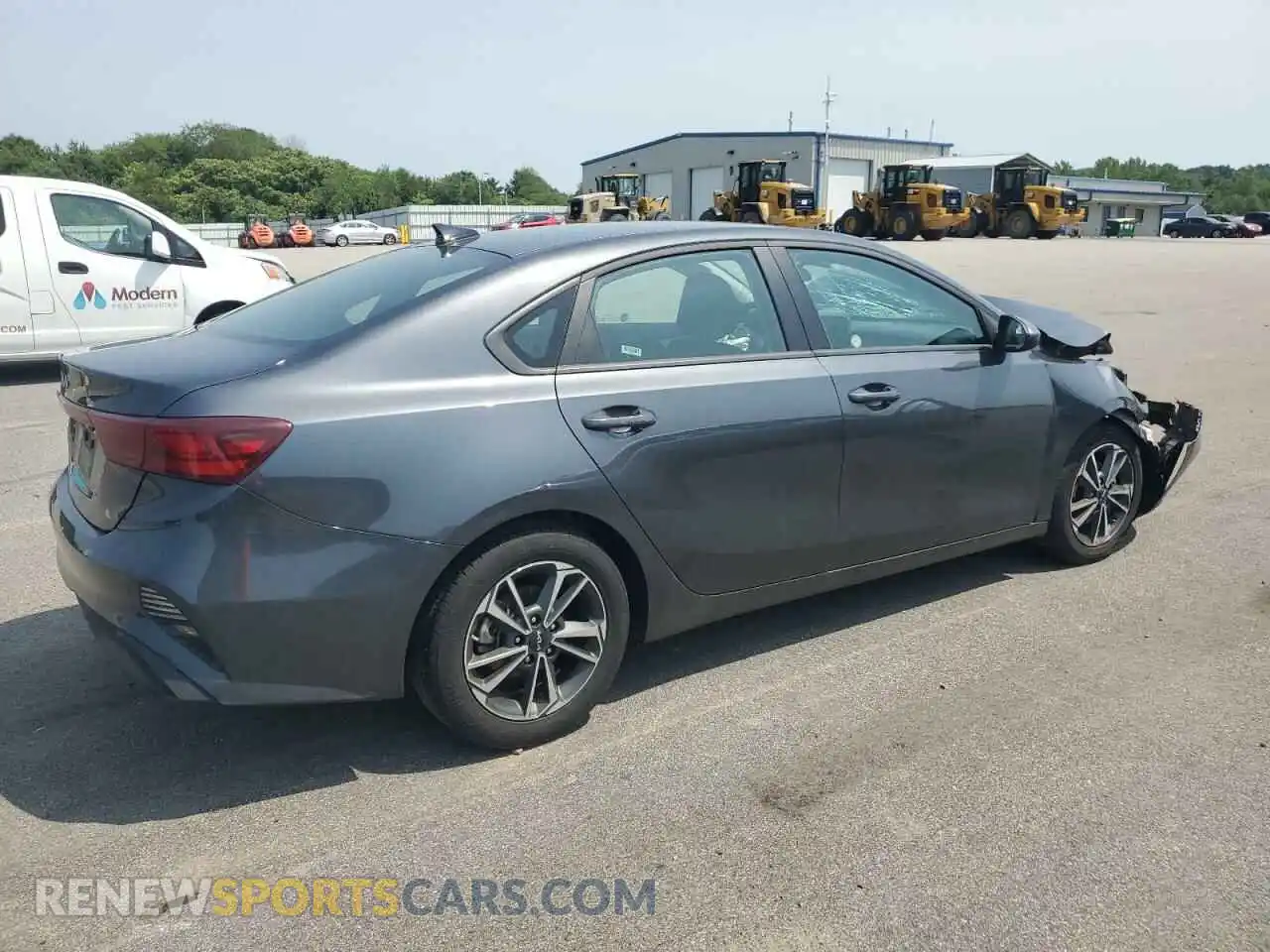 3 Photograph of a damaged car 3KPF24ADXRE761927 KIA FORTE 2024