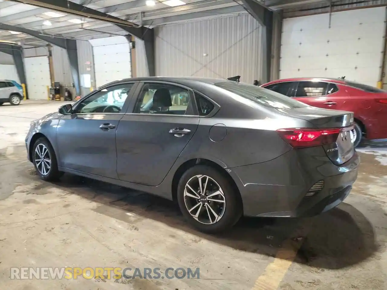 2 fotografías del automóvil dañado 3KPF24ADXRE804596 KIA FORTE 2024