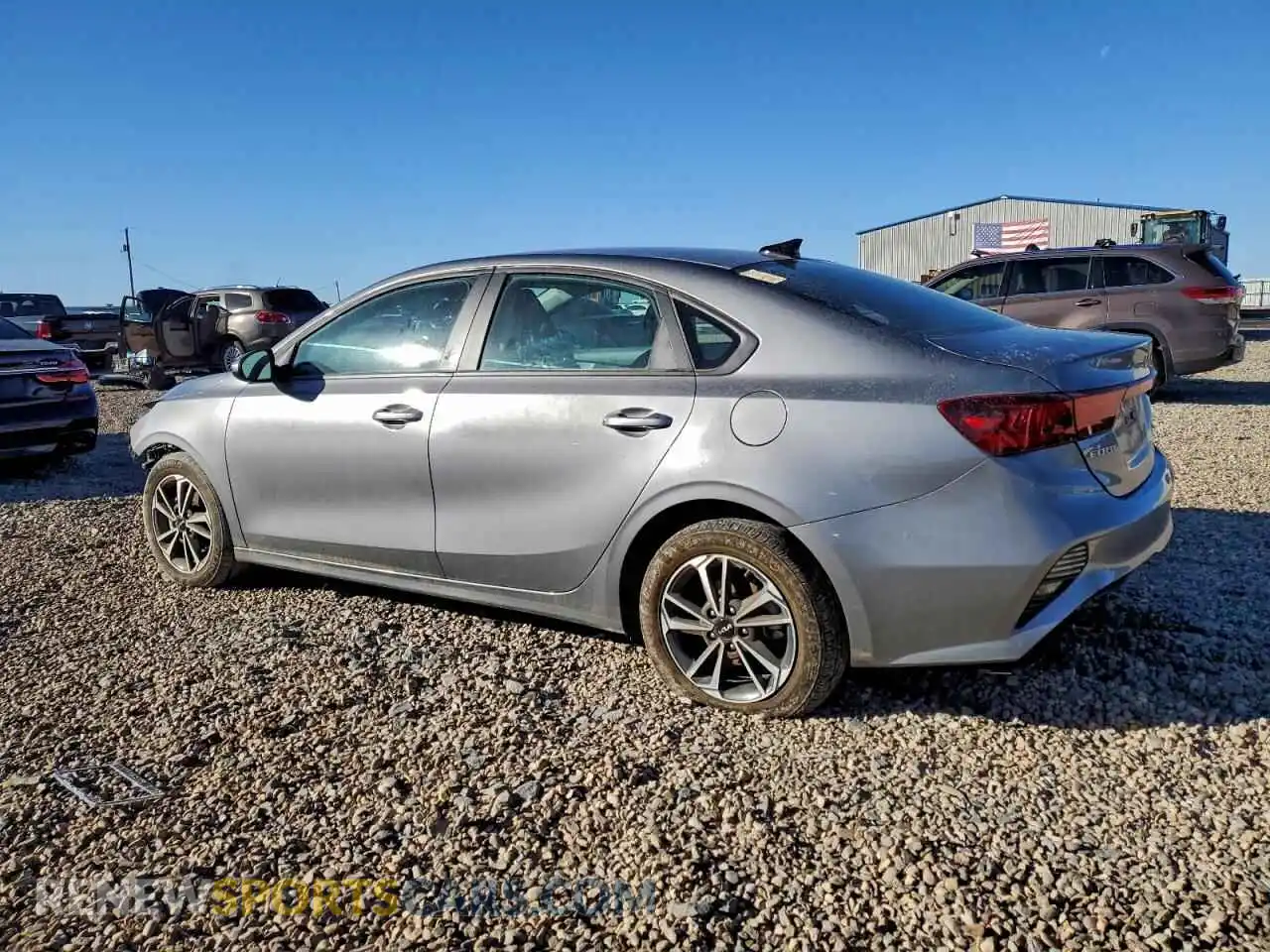 2 Photograph of a damaged car 3KPF24ADXRE841194 KIA FORTE 2024