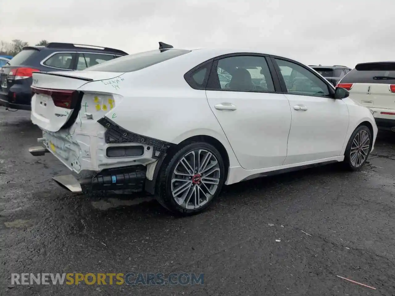 3 Photograph of a damaged car 3KPF44AC2RE831227 KIA FORTE 2024