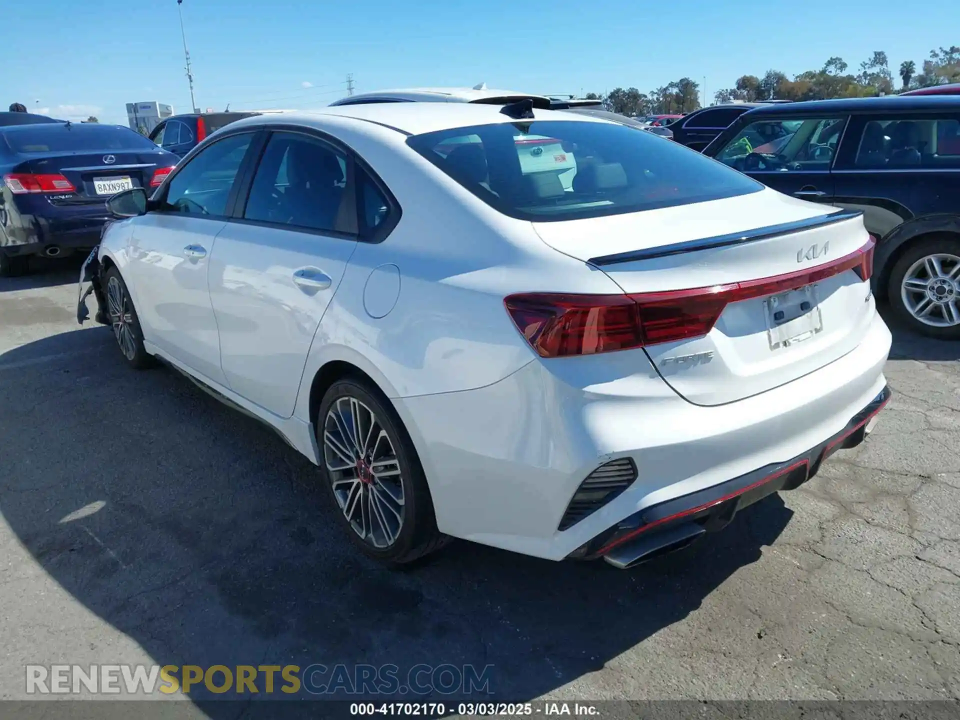 3 fotografías del automóvil dañado 3KPF44AC4RE727550 KIA FORTE 2024