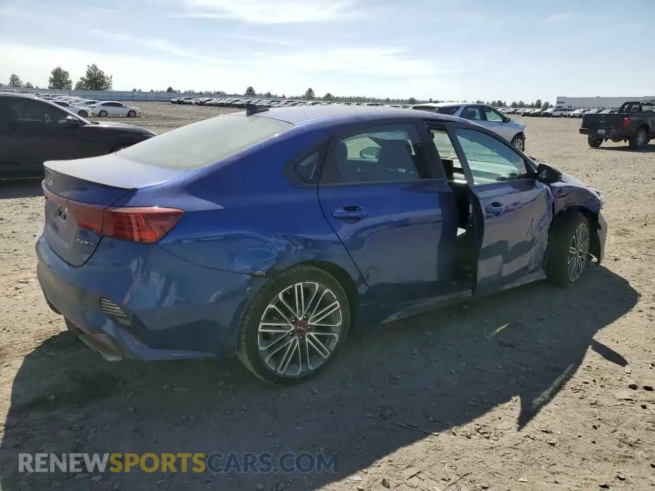 3 Photograph of a damaged car 3KPF44AC7RE781067 KIA FORTE 2024