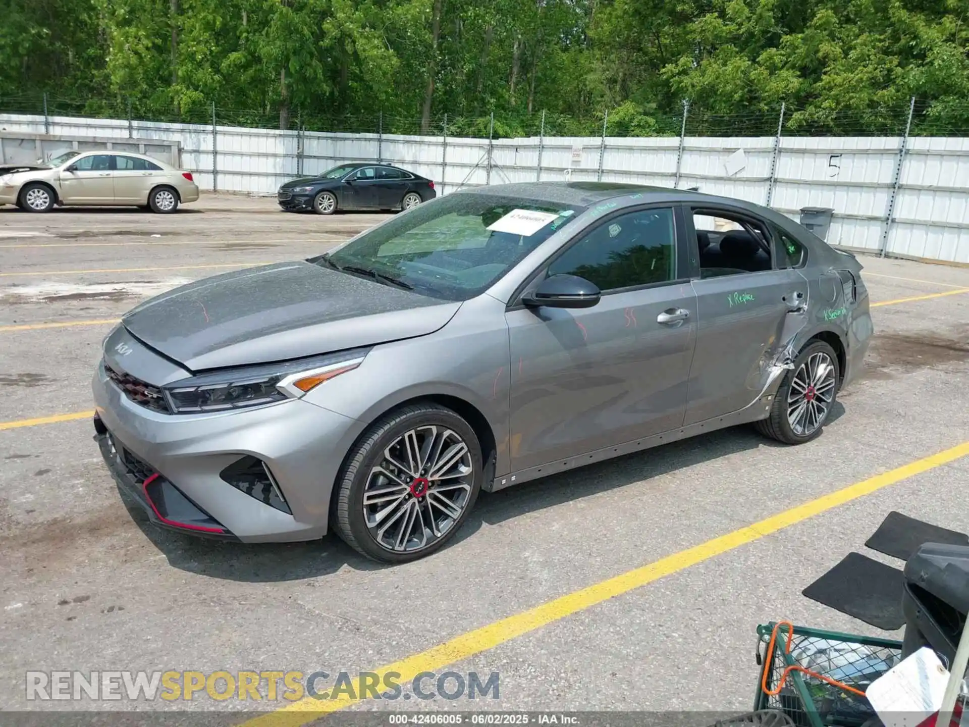 2 Photograph of a damaged car 3KPF44ACXRE830407 KIA FORTE 2024