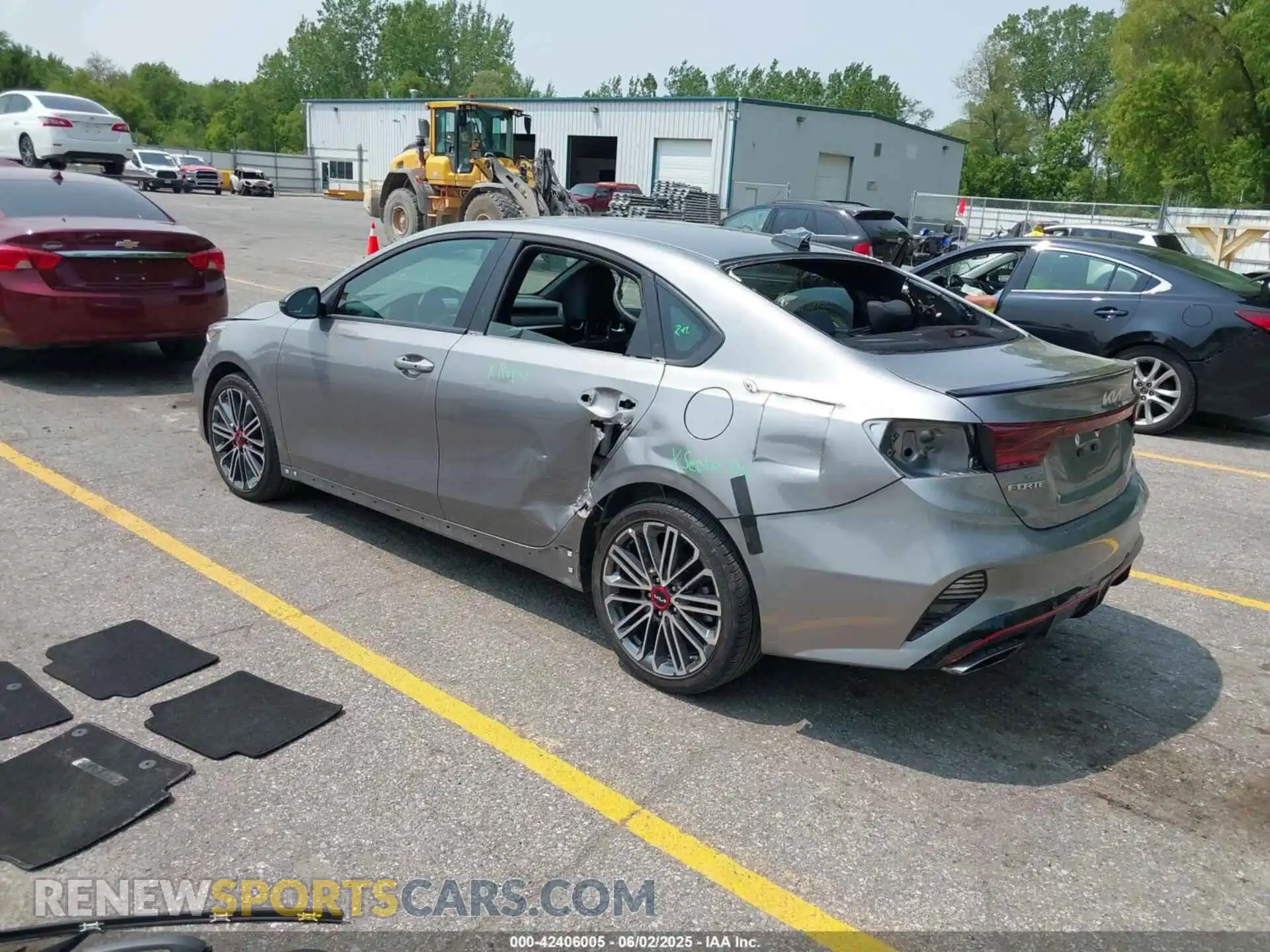 3 Photograph of a damaged car 3KPF44ACXRE830407 KIA FORTE 2024