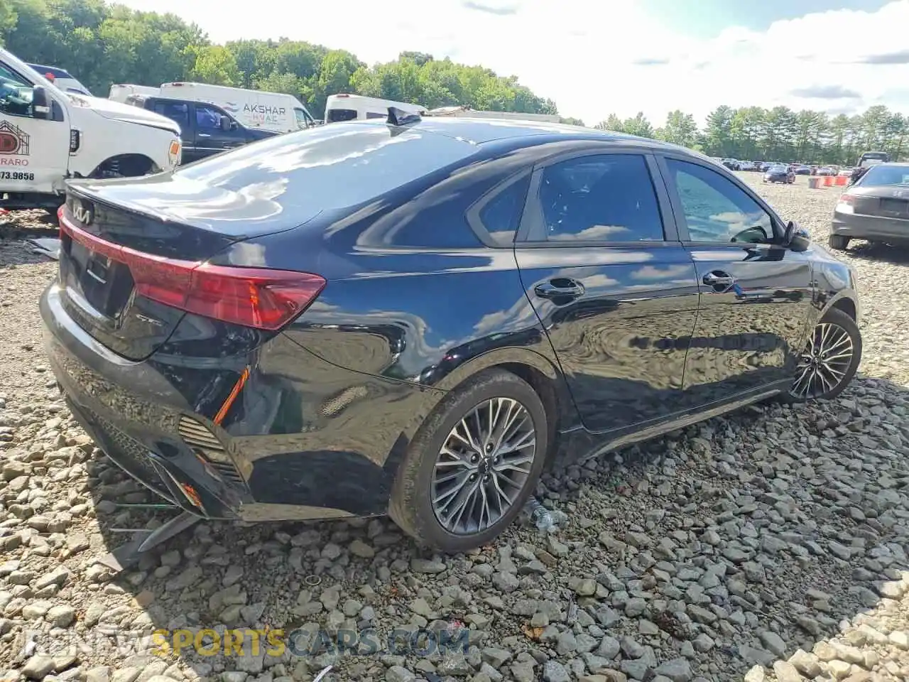 3 Photograph of a damaged car 3KPF54AD0RE722559 KIA FORTE 2024