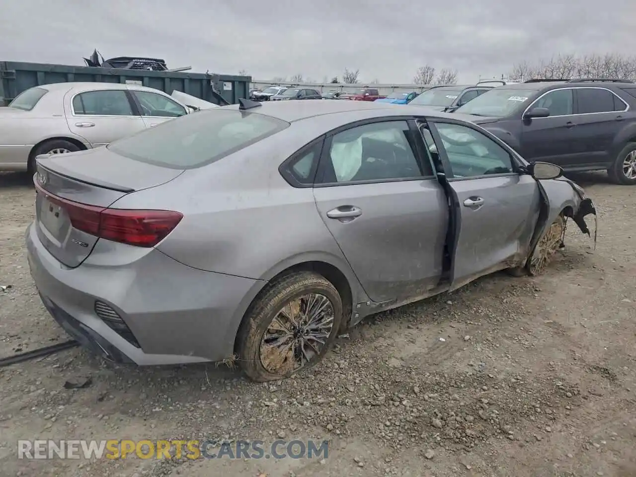 3 Photograph of a damaged car 3KPF54AD0RE819888 KIA FORTE 2024