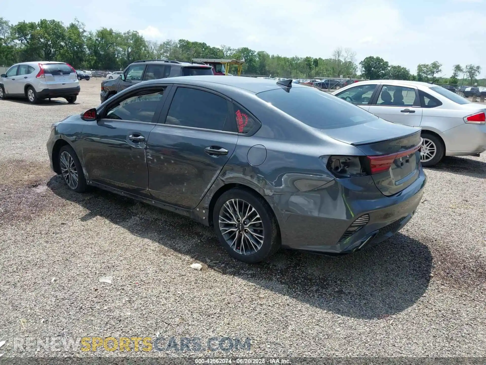 3 Photograph of a damaged car 3KPF54AD2RE712308 KIA FORTE 2024