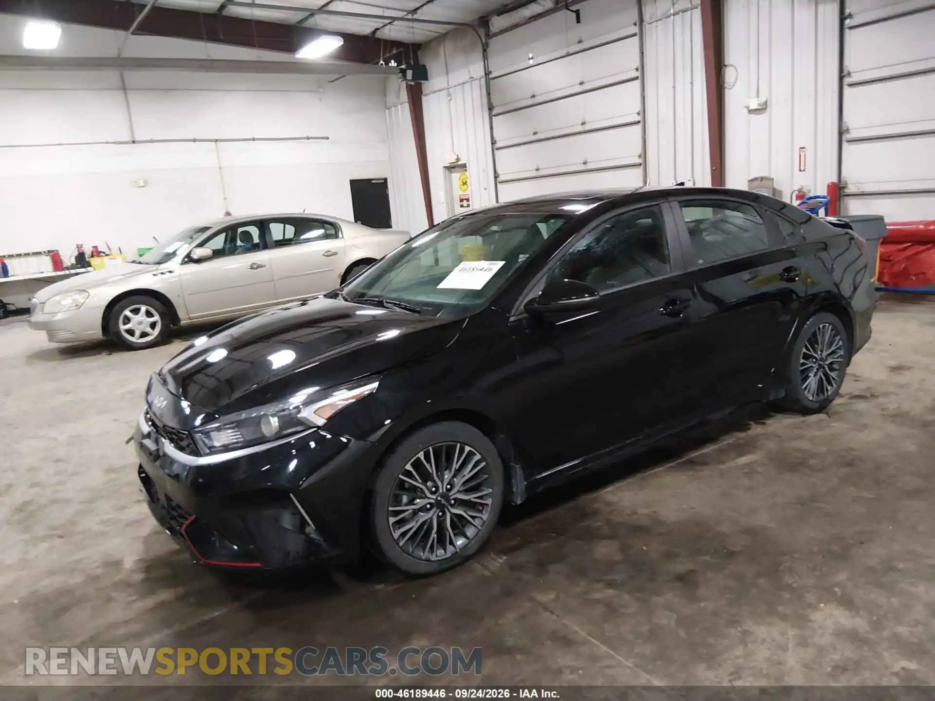 2 fotografías del automóvil dañado 3KPF54AD2RE737127 KIA FORTE 2024