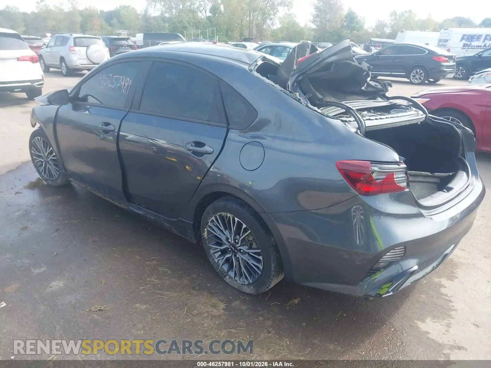 3 fotografías del automóvil dañado 3KPF54AD2RE745471 KIA FORTE 2024