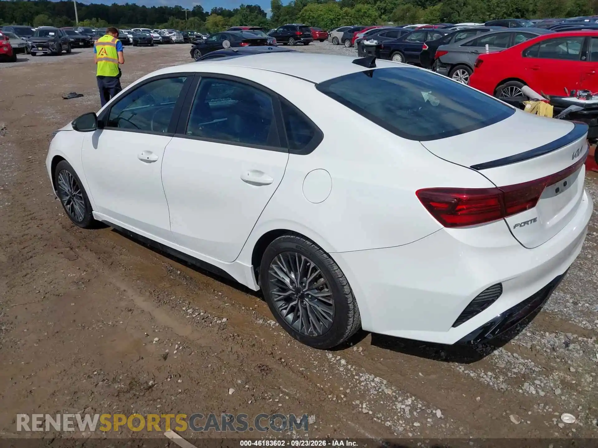 3 fotografías del automóvil dañado 3KPF54AD2RE830889 KIA FORTE 2024